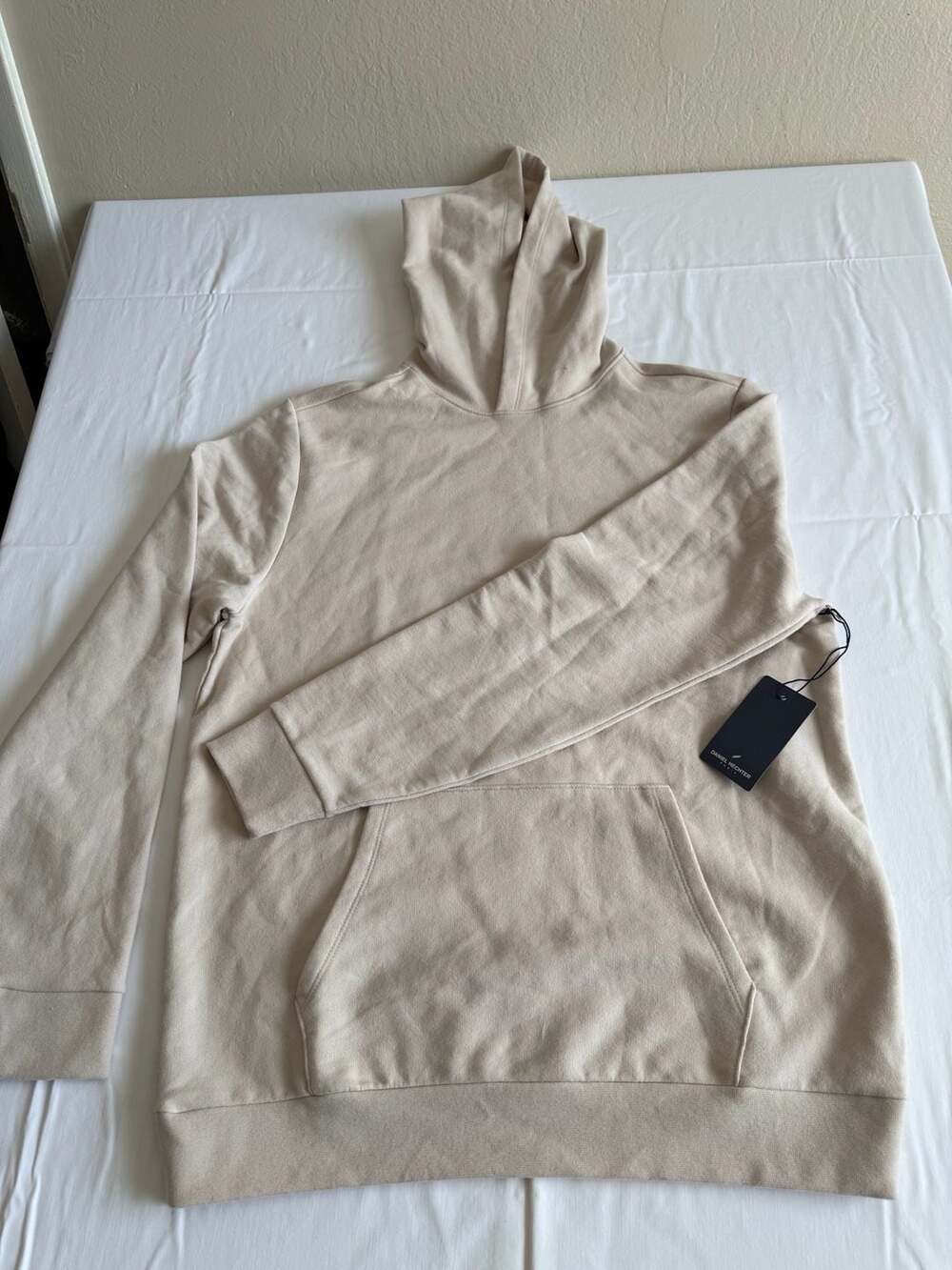 Daniel Hechter Paris Hoodie Size M Beige Pullover Sweatshirt NWT minimalist